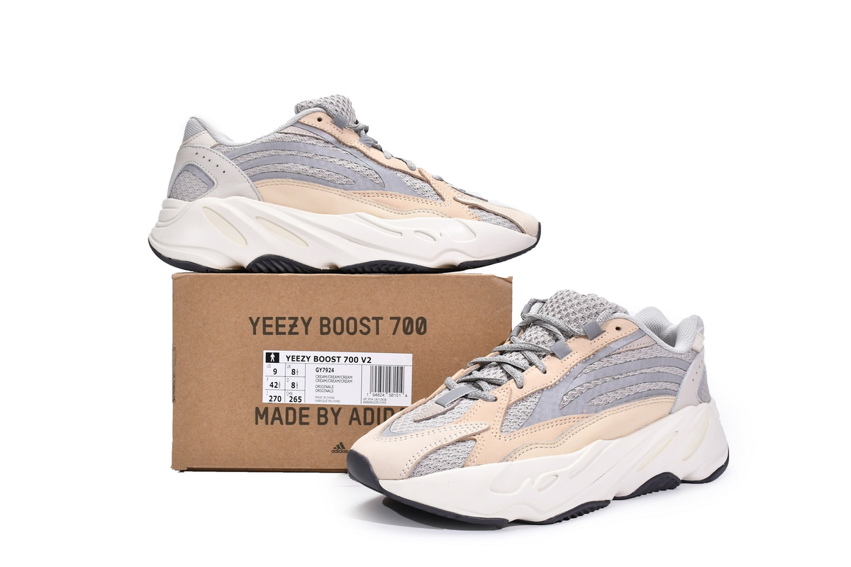 DG  adidas Yeezy Boost 700 V2 Cream   GY7924