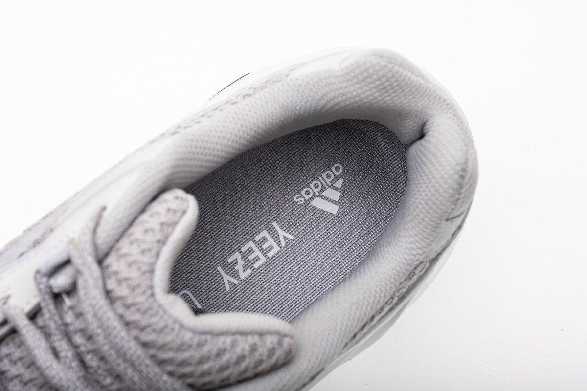Yeezy Boost 700 V2 “Static”EF2829