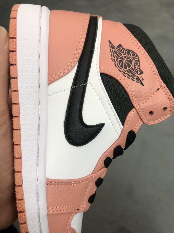 Air Jordan 1 Mid Pink Quartz 555112-603