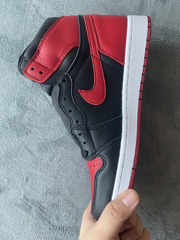 Air Jordan 1 High Banned  555088-001