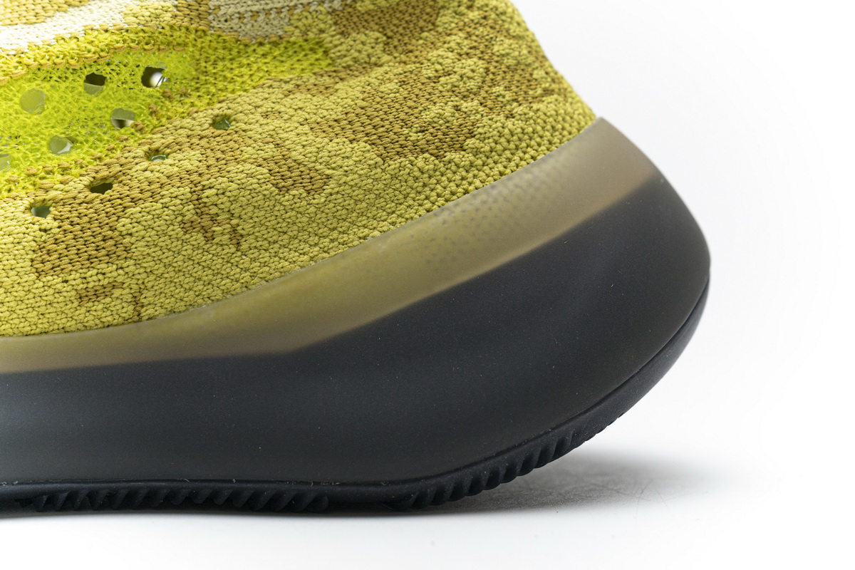 adidas Yeezy Boost 380 Hylte Glow  FZ4990
