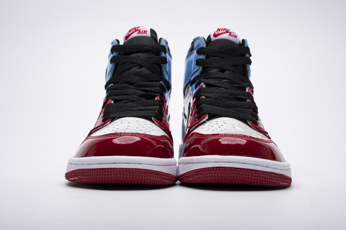 Air Jordan 1 Retro High OG  Fearless   CK5666-100