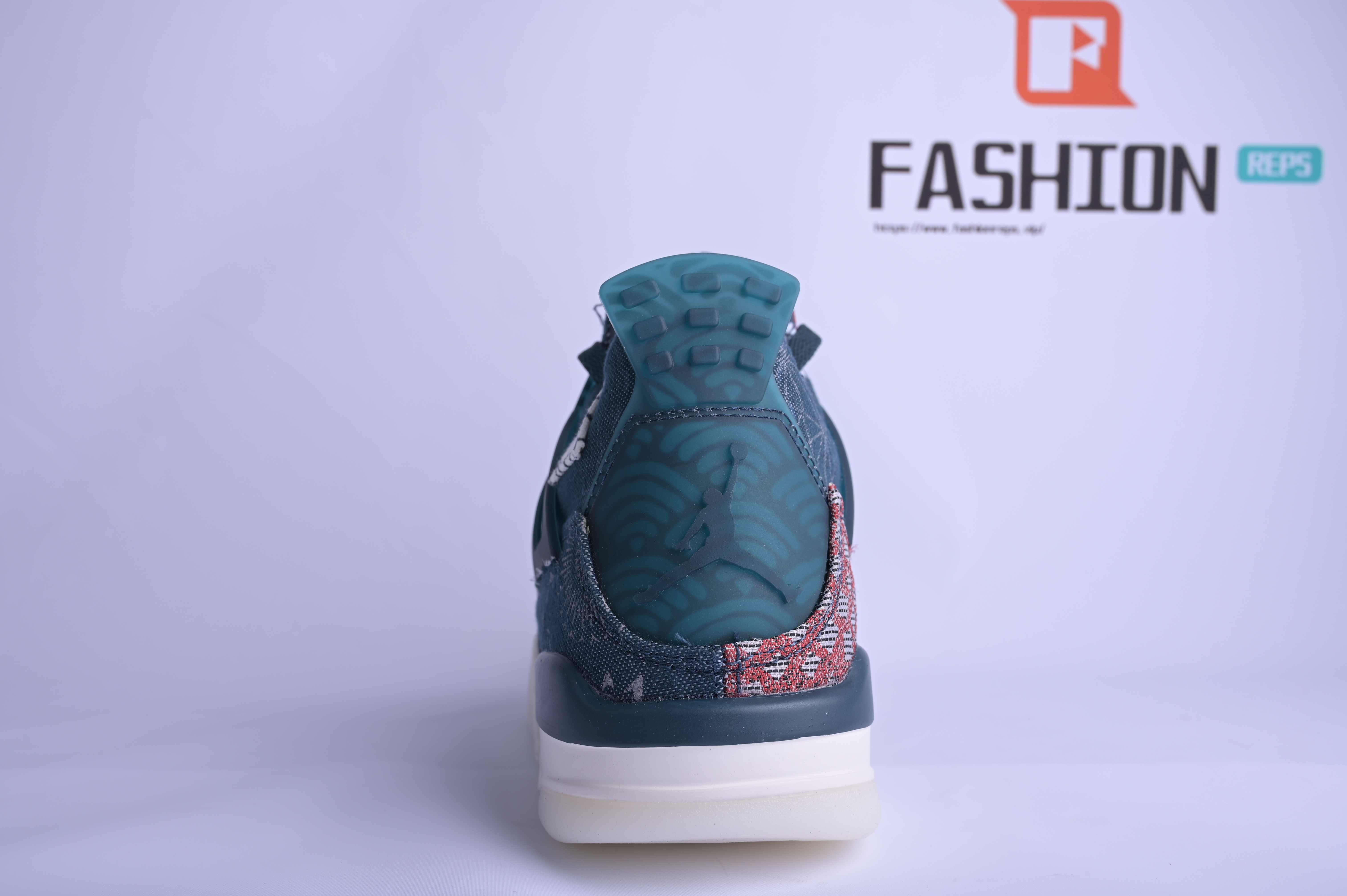 Air Jordan 4 Retro SE Deep Ocean CW0898-400