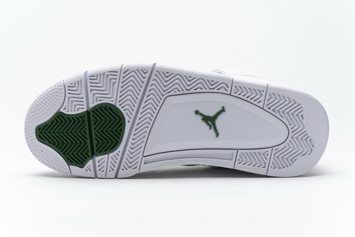 Air Jordan 4 Retro “Metallic Green”CT8527-113