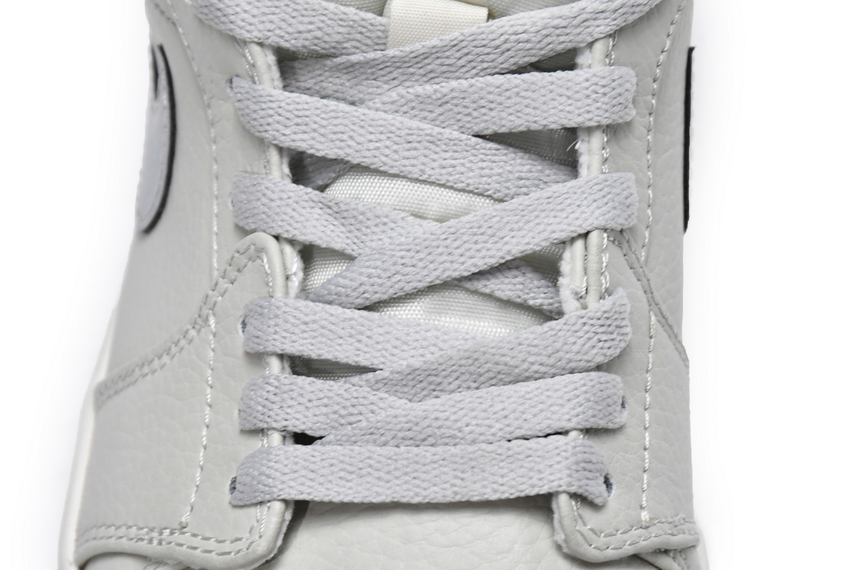Air Jordan 1 Mid SE Light Bone 852542-003