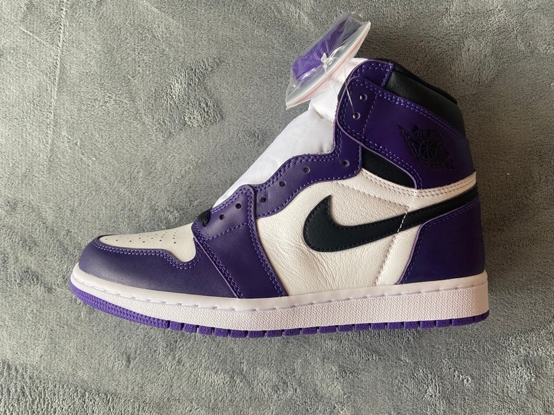 Air Jordan 1 High OG Court Purple   555088-500
