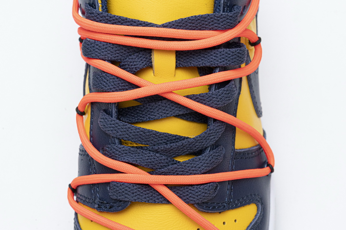 OFF WHITE X Nike Dunk SB Low White Michigan  CT0856-700