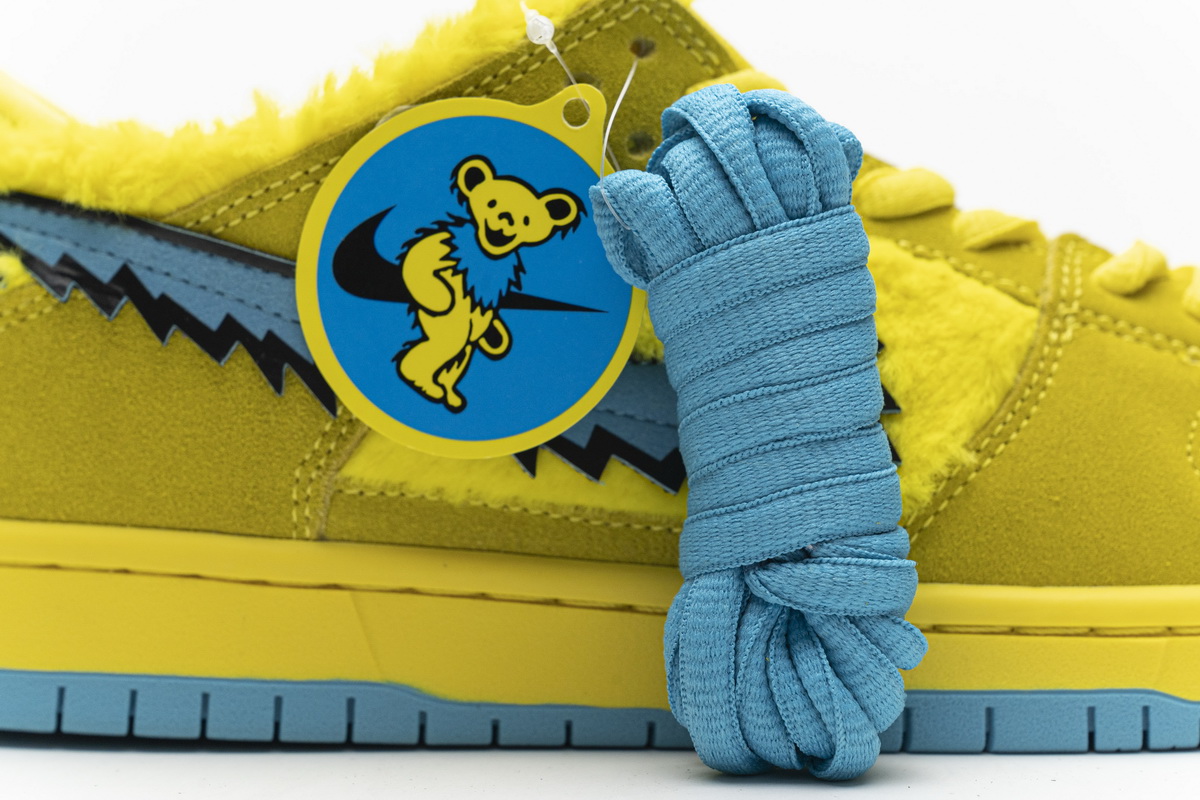 Grateful Dead x Nike SB Dunk Low“ Yellow Bear” CJ5378-700