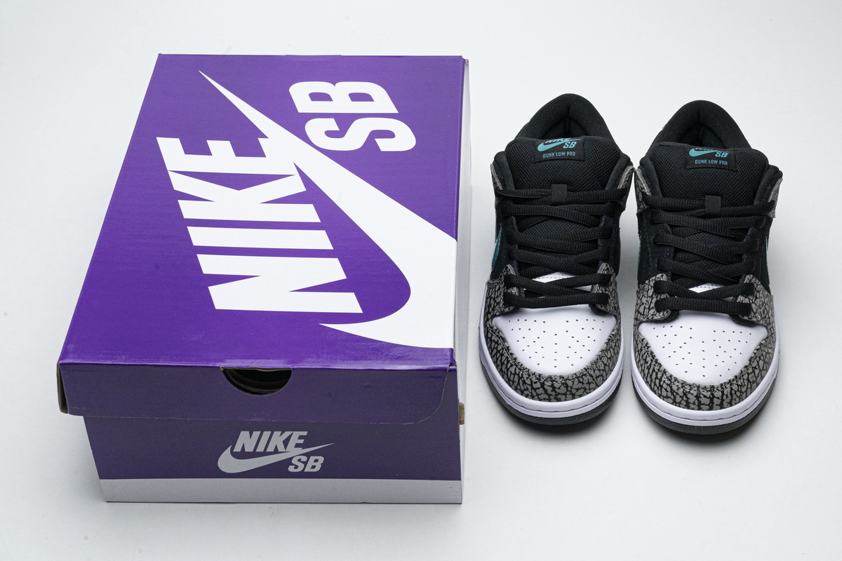 Nike SB Dunk Low “atmos Elephant”   BQ6817-009