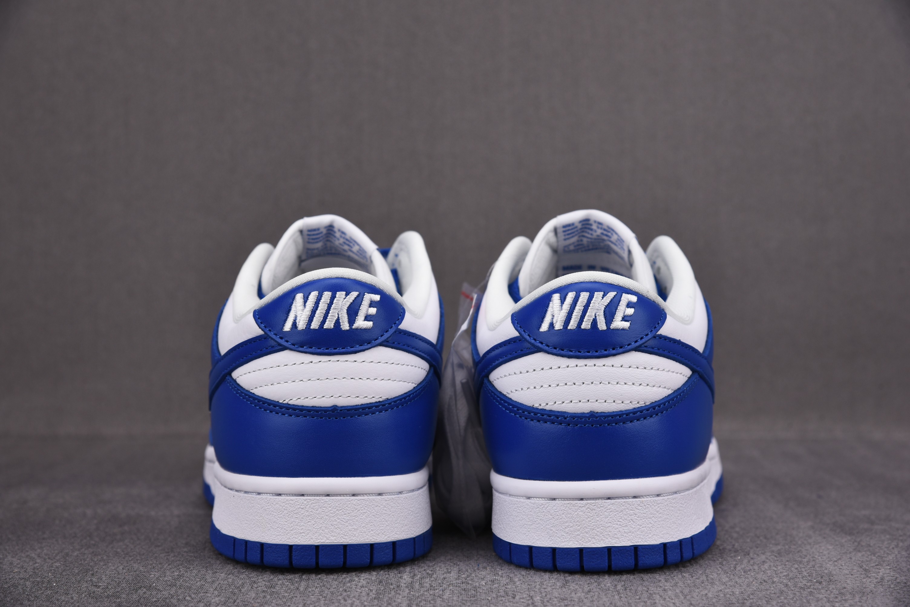 M Batch  Nike Dunk Low SP Low SP “Kentucky”  CU1726-100