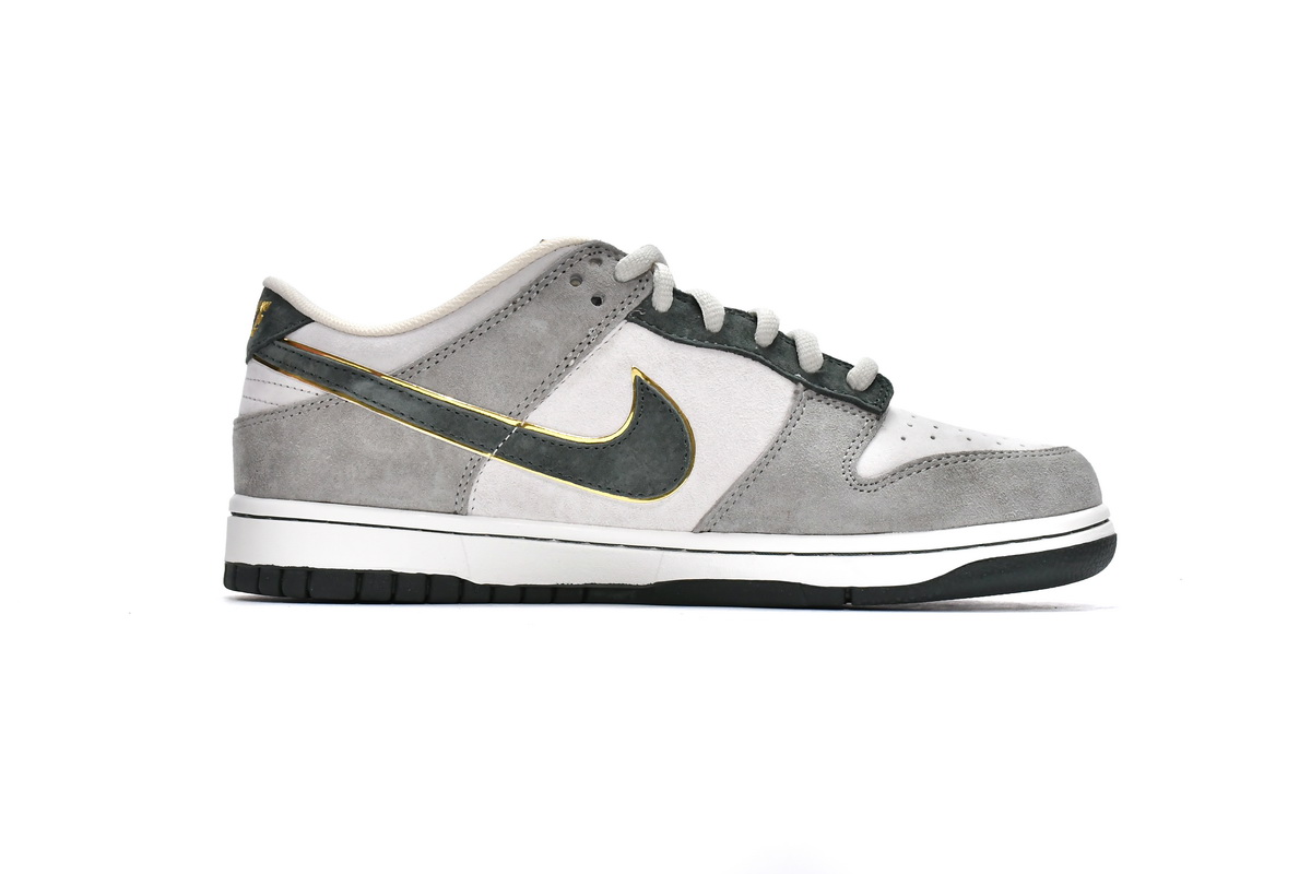 Otomo Katsuhiro x Nike SB Dunk Low Steamboy OST LF0039-011