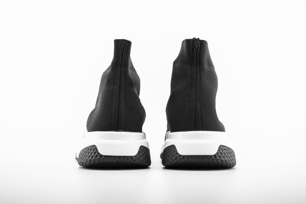 Ba***ci*ga Oreo Ultimate Edition Speed Runner B-43