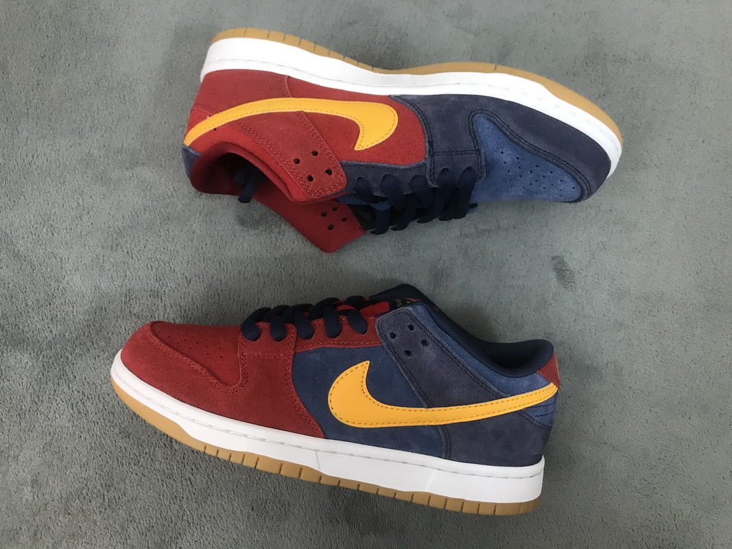 Nike SB Dunk Low Barcelona    DJ0606-400