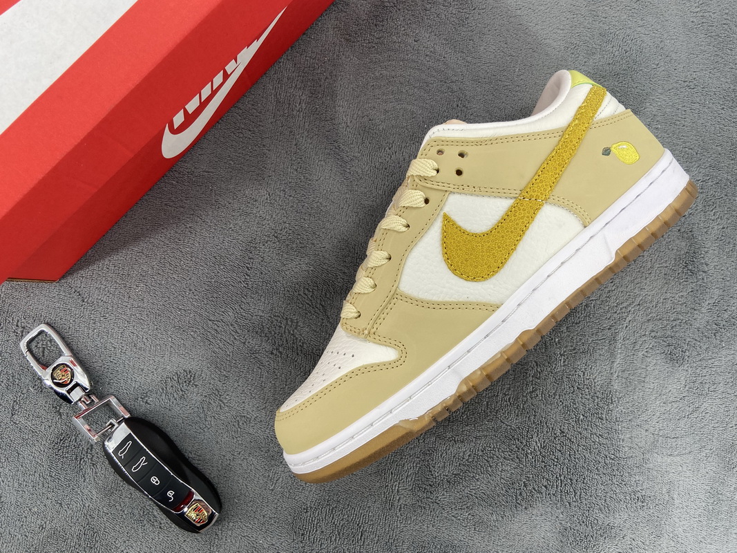 Nike Dunk Low Lemon Drop  DJ6902-700