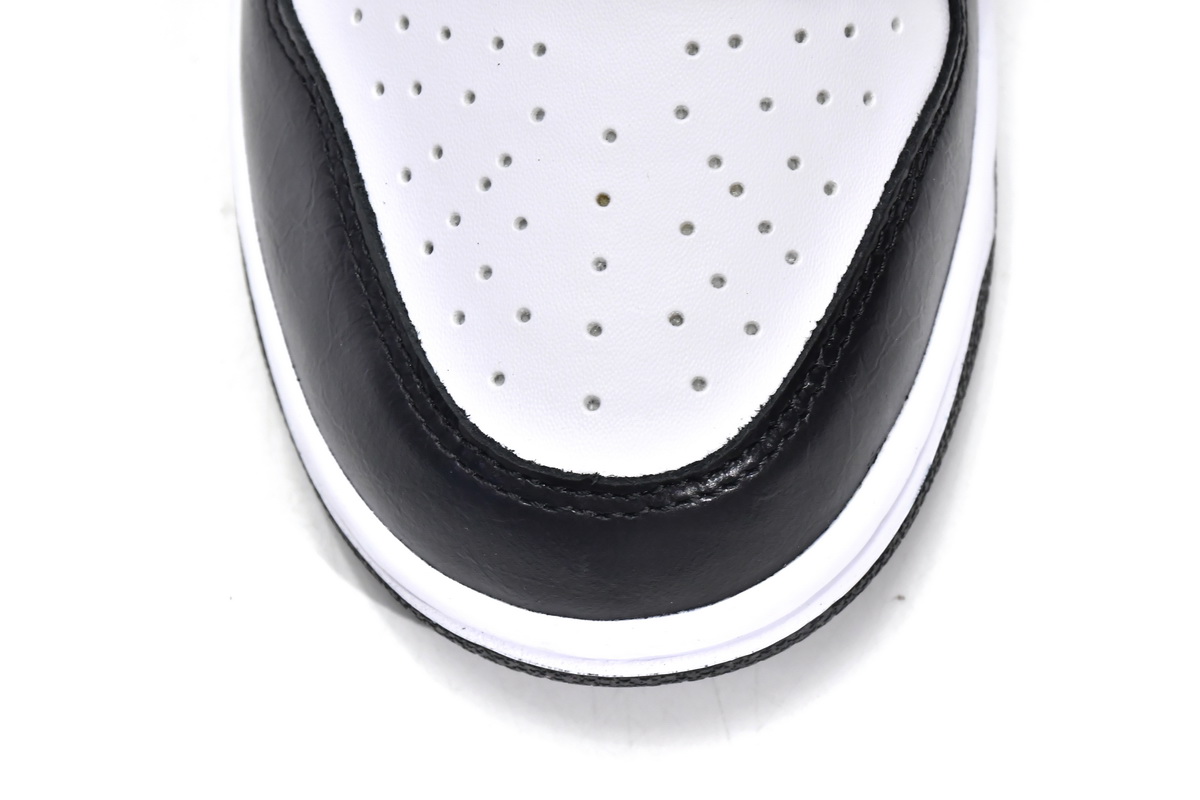 Nike Dunk Low World Champ  DR9511-100