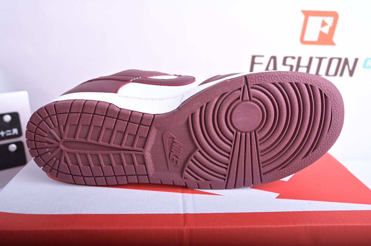 Nike Dunk Low Team Read DD1391-601