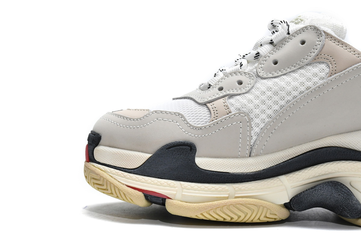 Ba***ci*ga Triple S White Dark Grey Red   524037 W09E1 9000