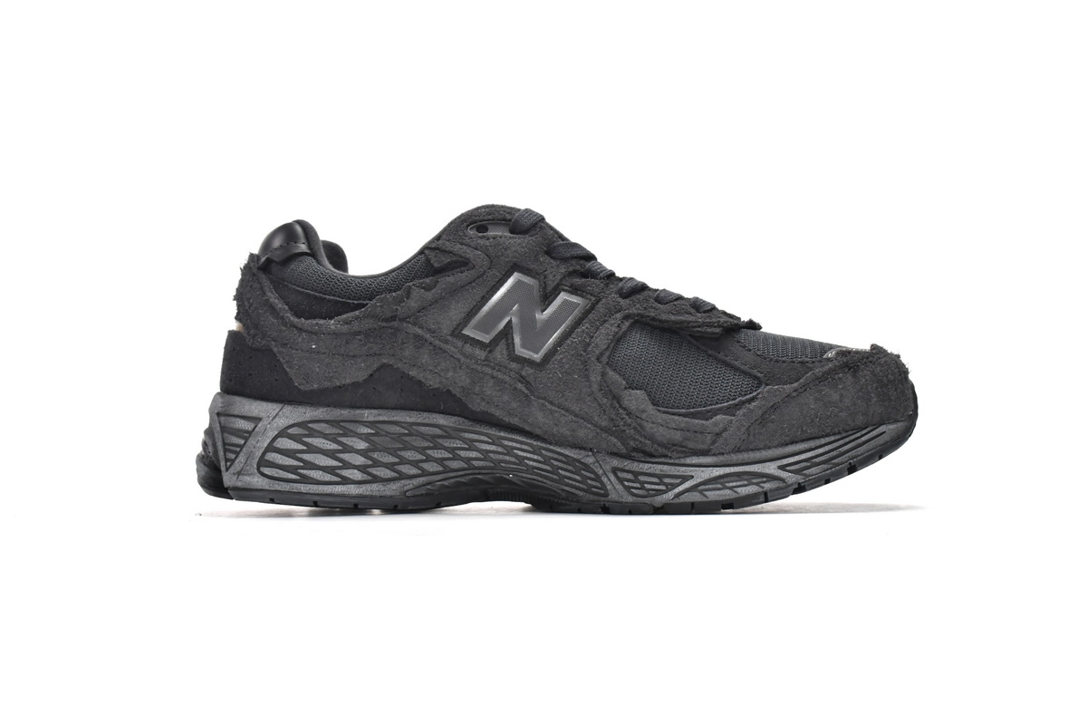 N*w B*lance 2002R Phantom Black  M2002RDB