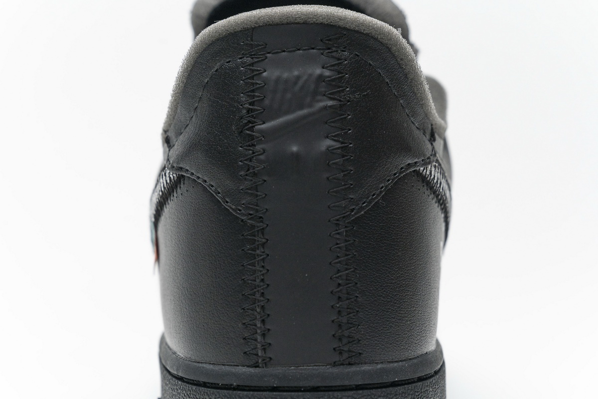 OFF White X Air Force 1 ’07 Low MOMA AV5210-001