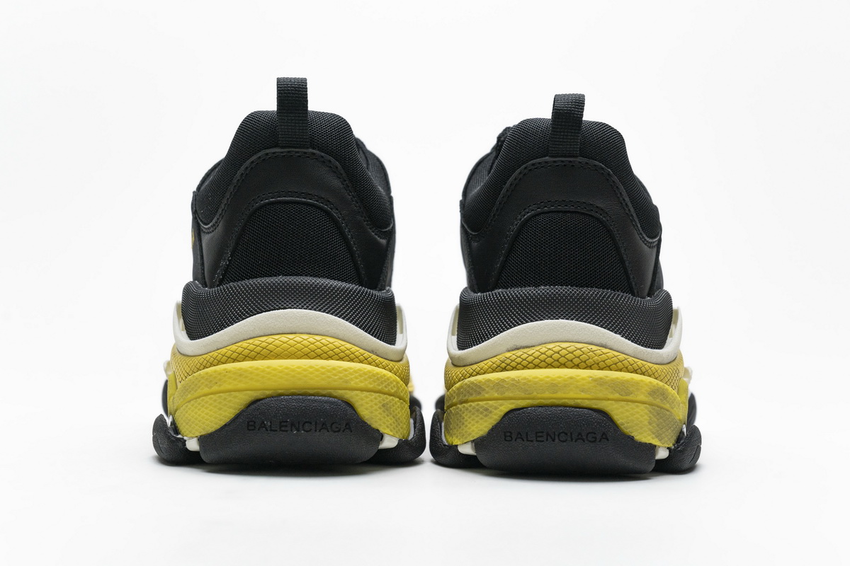 Ba***ci*ga Triple S Black Yellow  483513 W06E1 1078