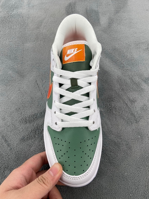 Nike Dunk Low NY vs NY  DN2489-300