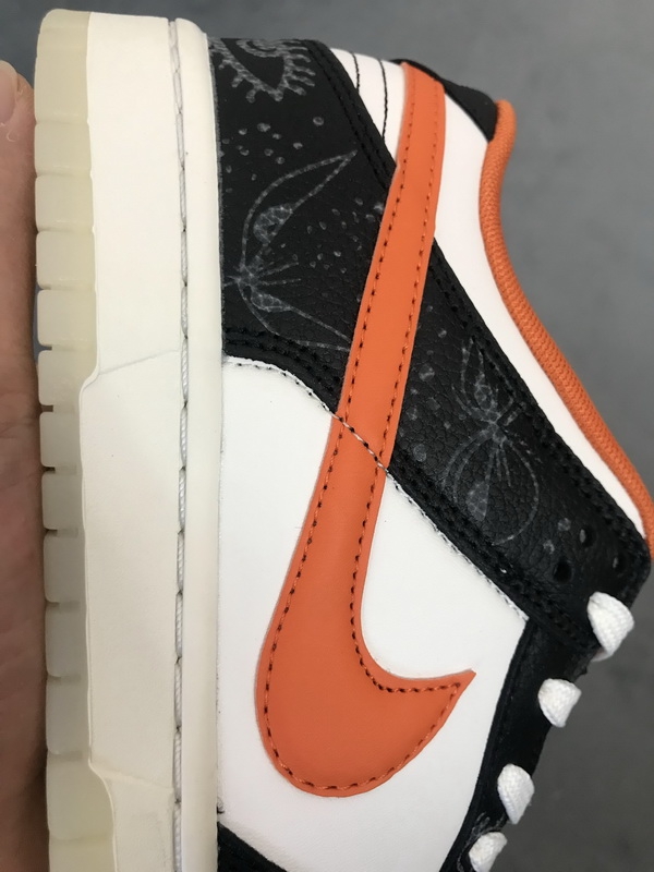 Nike Dunk SB Low Pro Halloween  DD3357-100