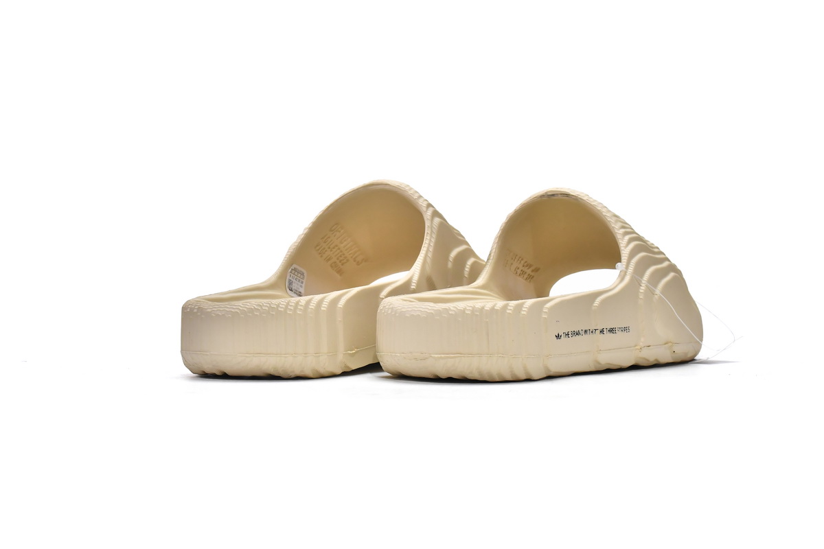 adidas originals Adilette 22 Slides Aluminium  GX6950