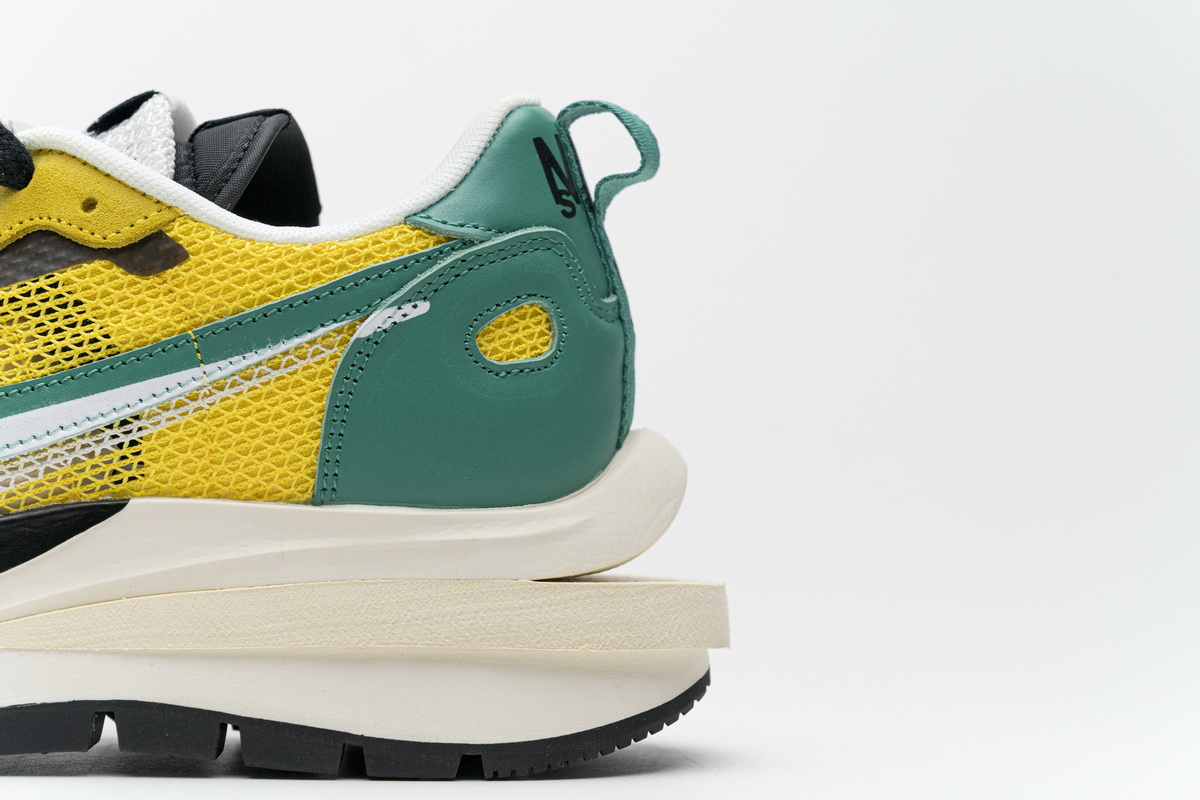 Sacai x Nike Pegasua Vaporfly Yellow Green CI9928-300