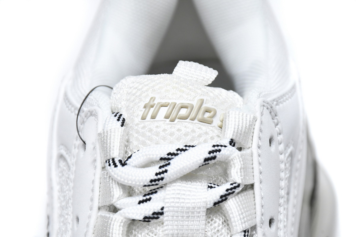 Ba***ci*ga Triple S White Carbon Ash  544351 W0901 9001