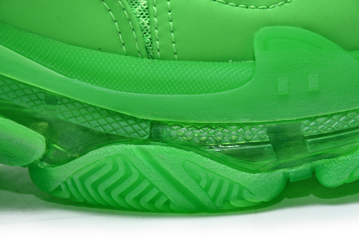 Ba***ci*ga Triple S Fluorescent Green  541624 W09OL 3801