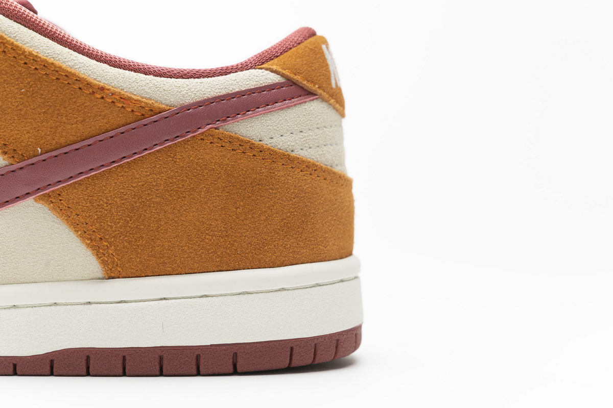 Nike SB Dunk Low Pro Dark Russet Cedar   BQ6817-202