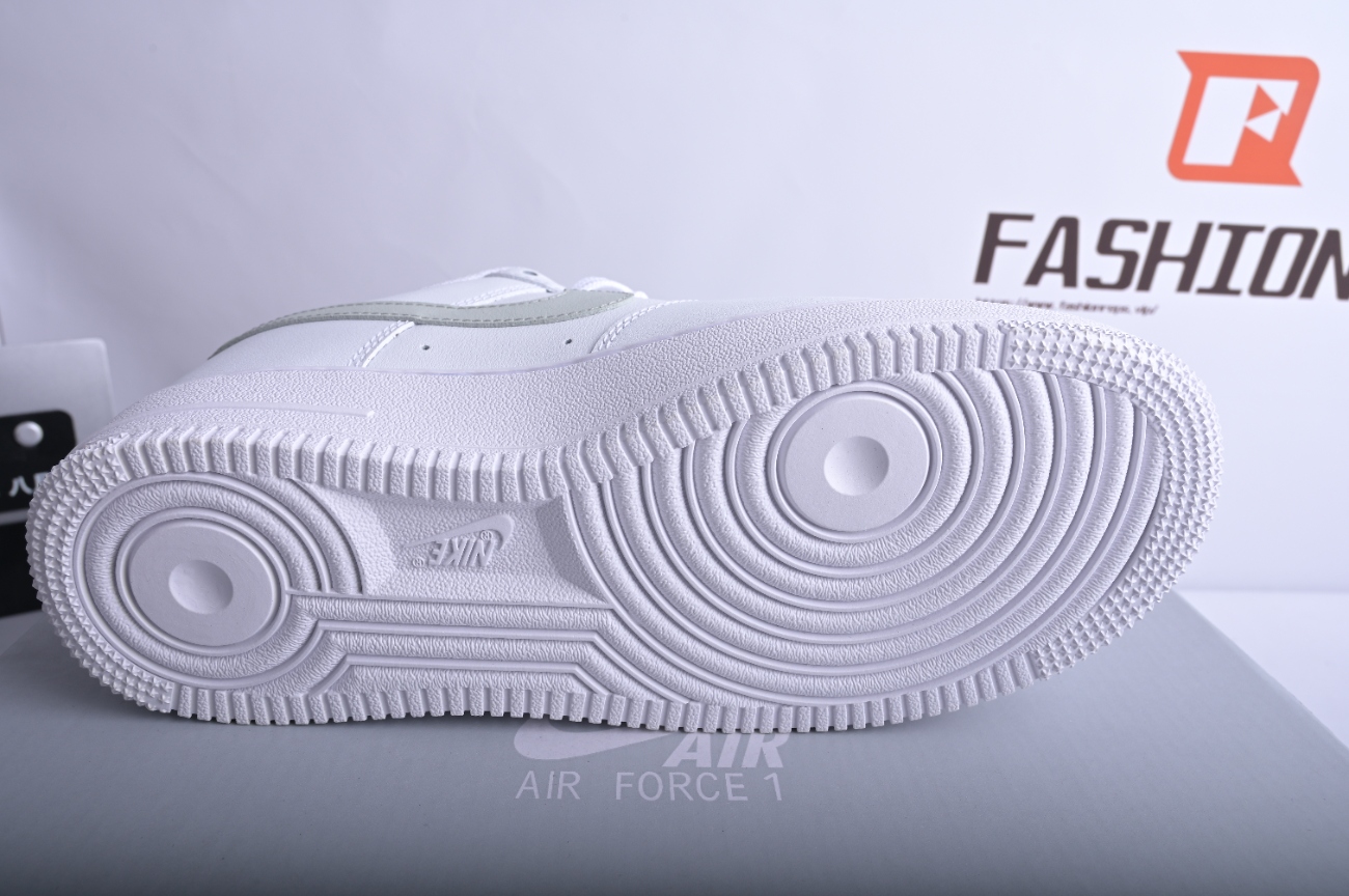 Air Force 1 Low Essential White Light Silver CZ0270-106