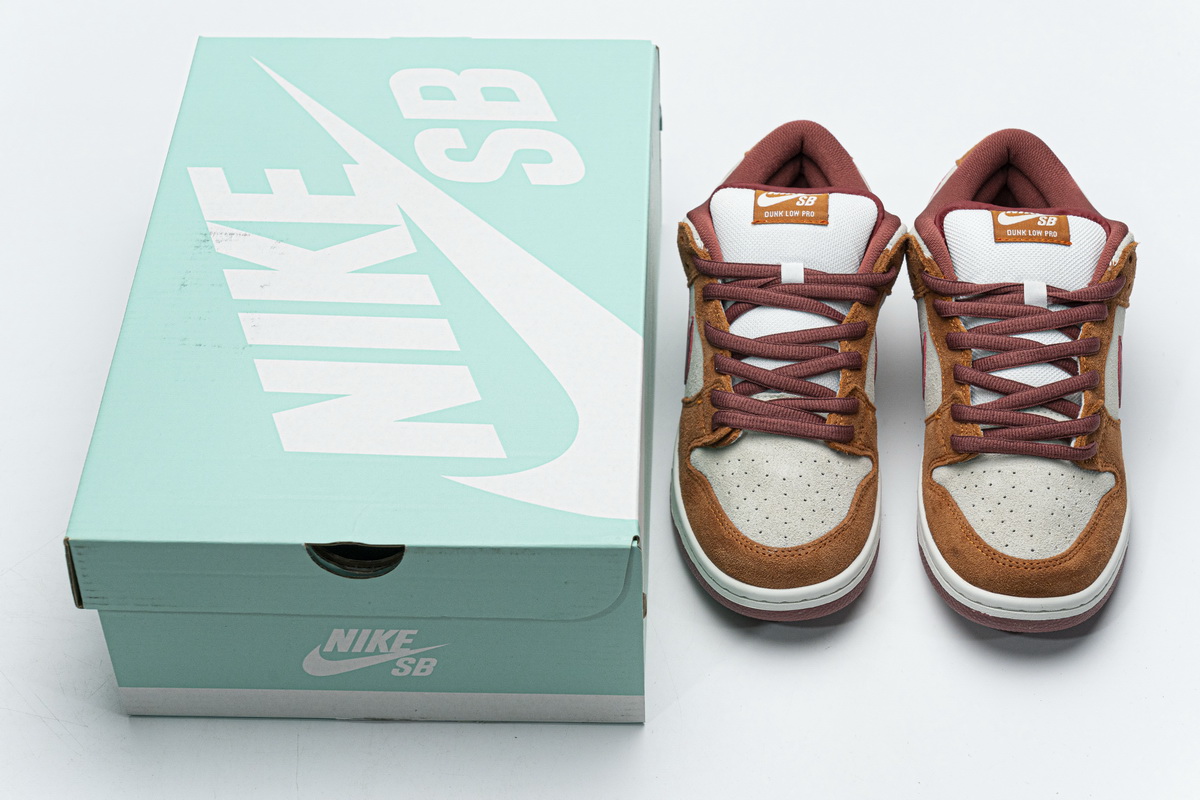 Nike SB Dunk Low Pro Dark Russet Cedar  BQ6817-202