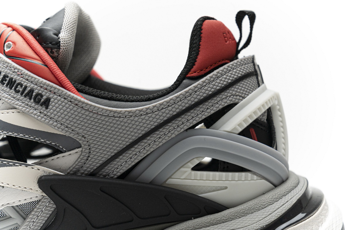 Ba***ci*ga Track 2 Sneaker Grey Red   570391 W2GN3 1003