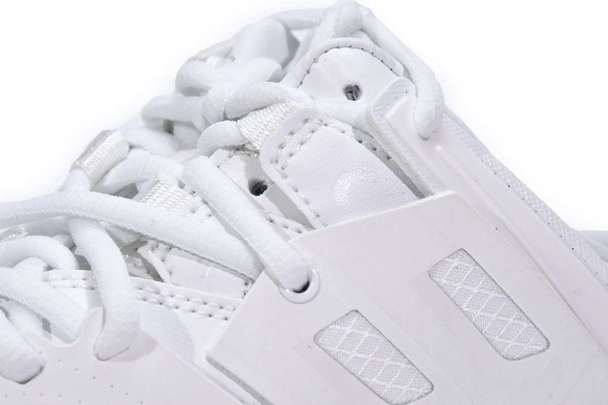 Ba***ci*ga Track White 653813 W3CP3 900