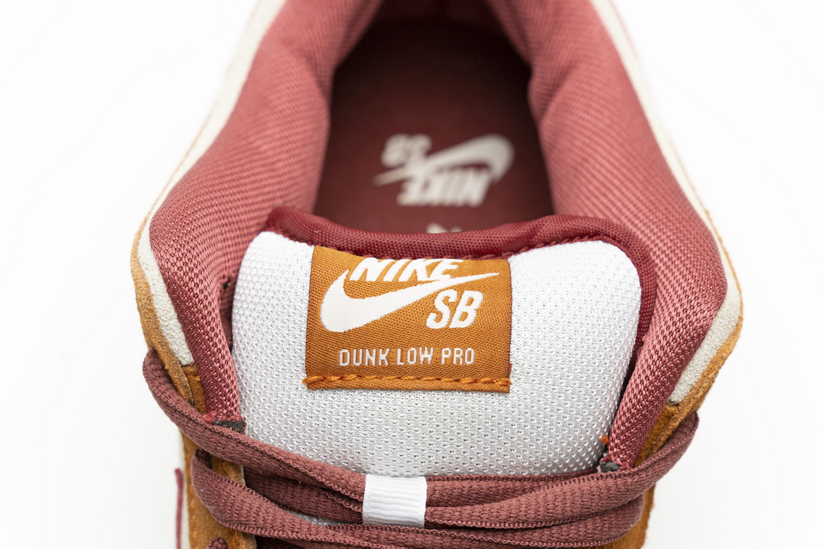 Nike SB Dunk Low Pro Dark Russet Cedar   BQ6817-202