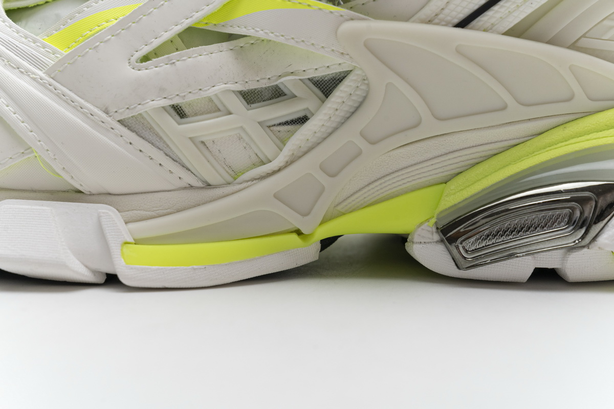 Ba***ci*ga Track 2 Sneaker White Fluo Yellow   568515 W2ON3 9073