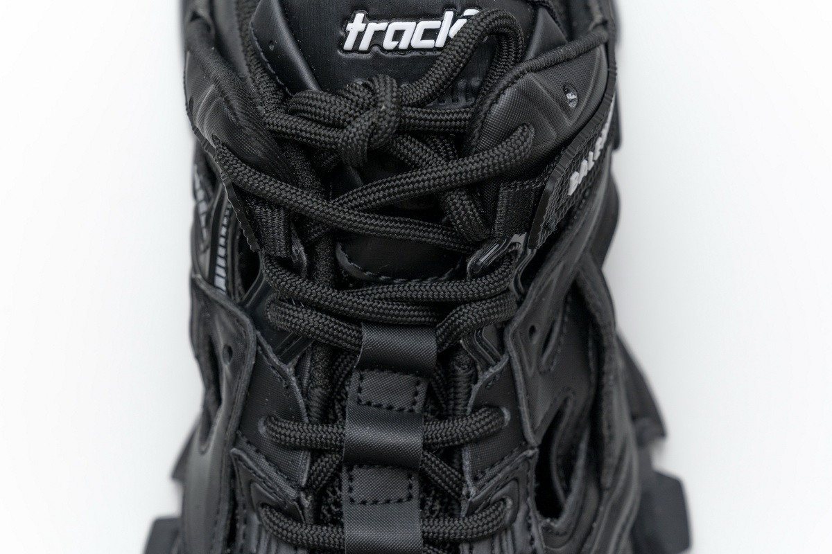 Ba***ci*ga Track 2 Sneaker Black    570391 W2GN1 1000