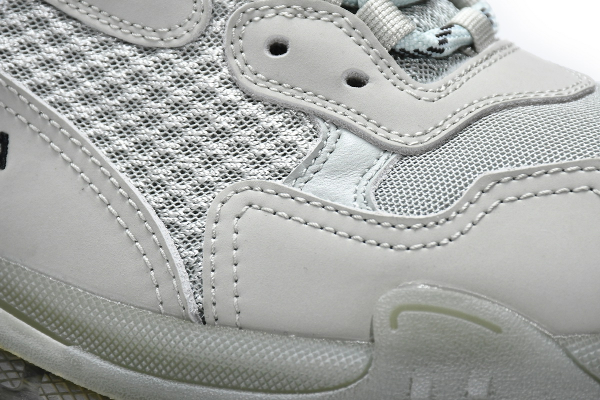 Ba***ci*ga Triple S Grey  541624 W09O1 1705