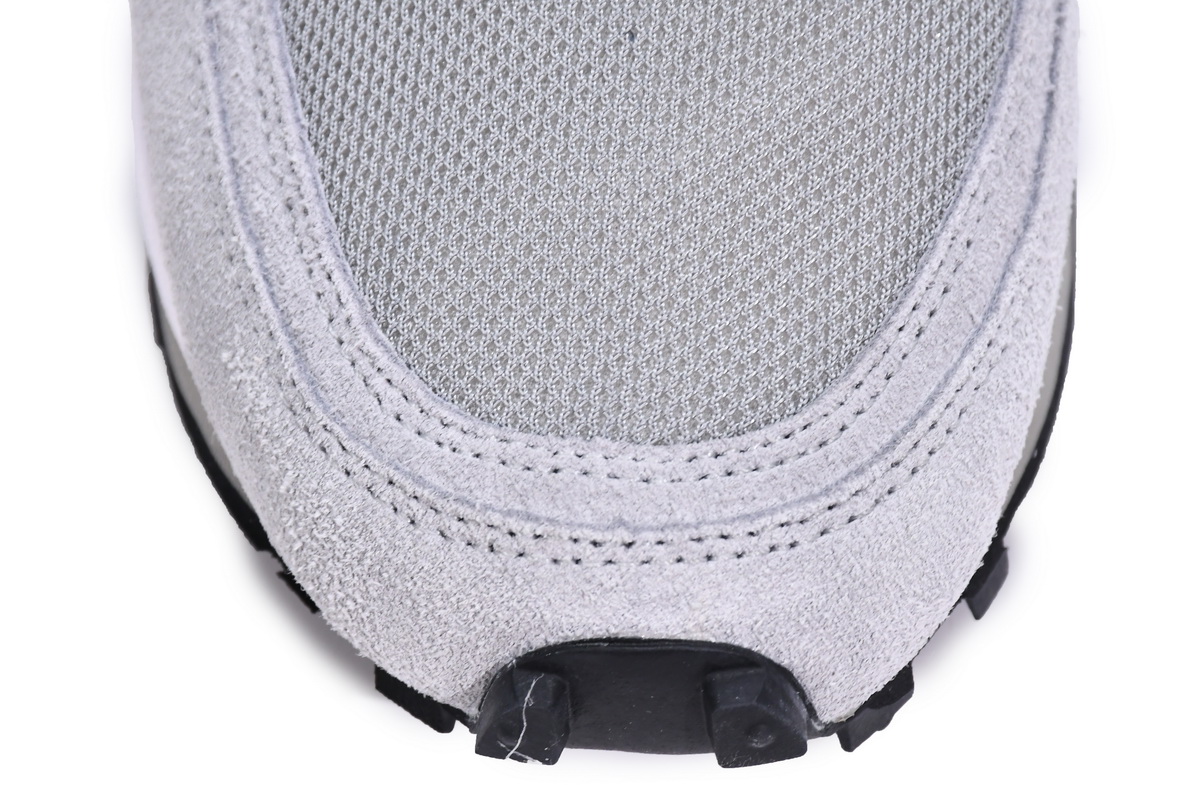 Fragment Design x sacai x Nike LDWaffle Light Smoke Grey DH2684-001
