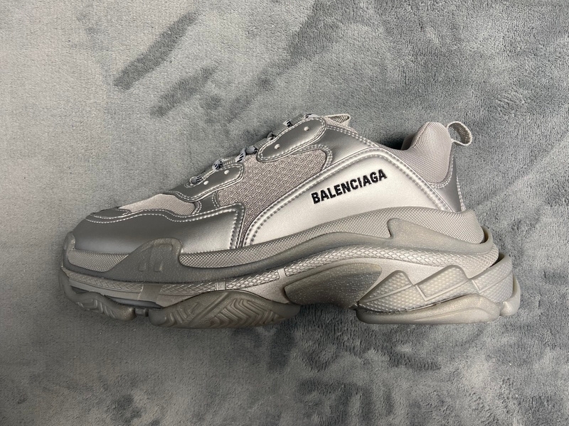 Balenciaga Triple S Light Gray Silver   536737 W2FS2 8100