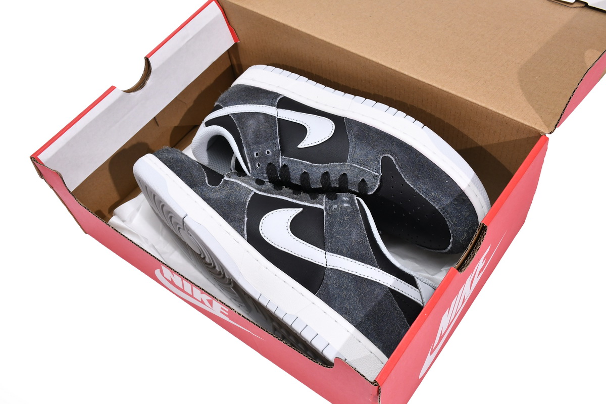Nike Dunk Low Retro PRM Zebra   DH7913-001