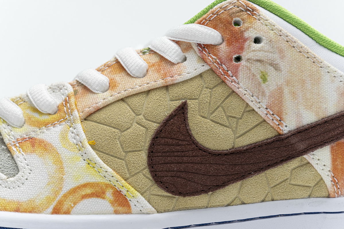 Nike SB Dunk Low Street Hawker   CV1628-800