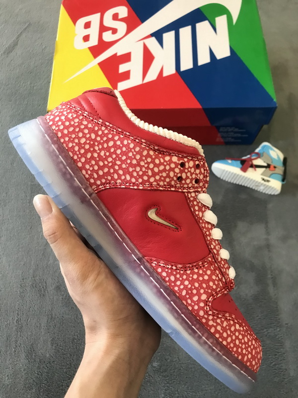 Stingwater x Nike SB Dunk Low OG QS Magic Mushroom   DH7650-600