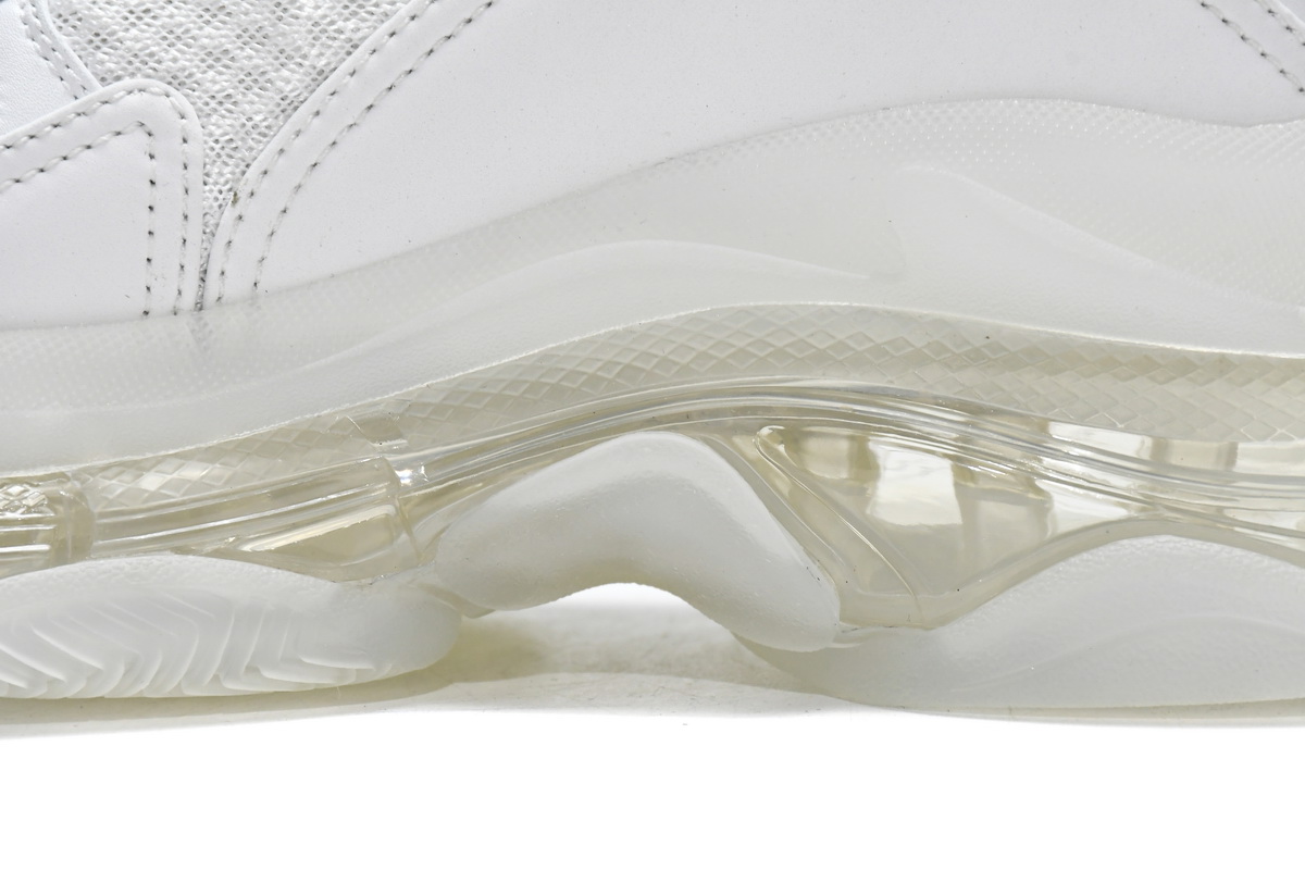 Ba***ci*ga Triple S White   544351 W0901 9002