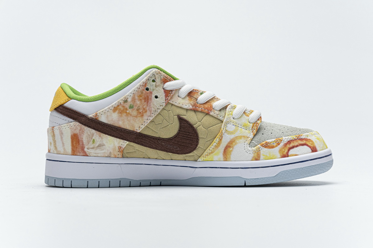 Nike SB Dunk Low Street Hawker   CV1628-800