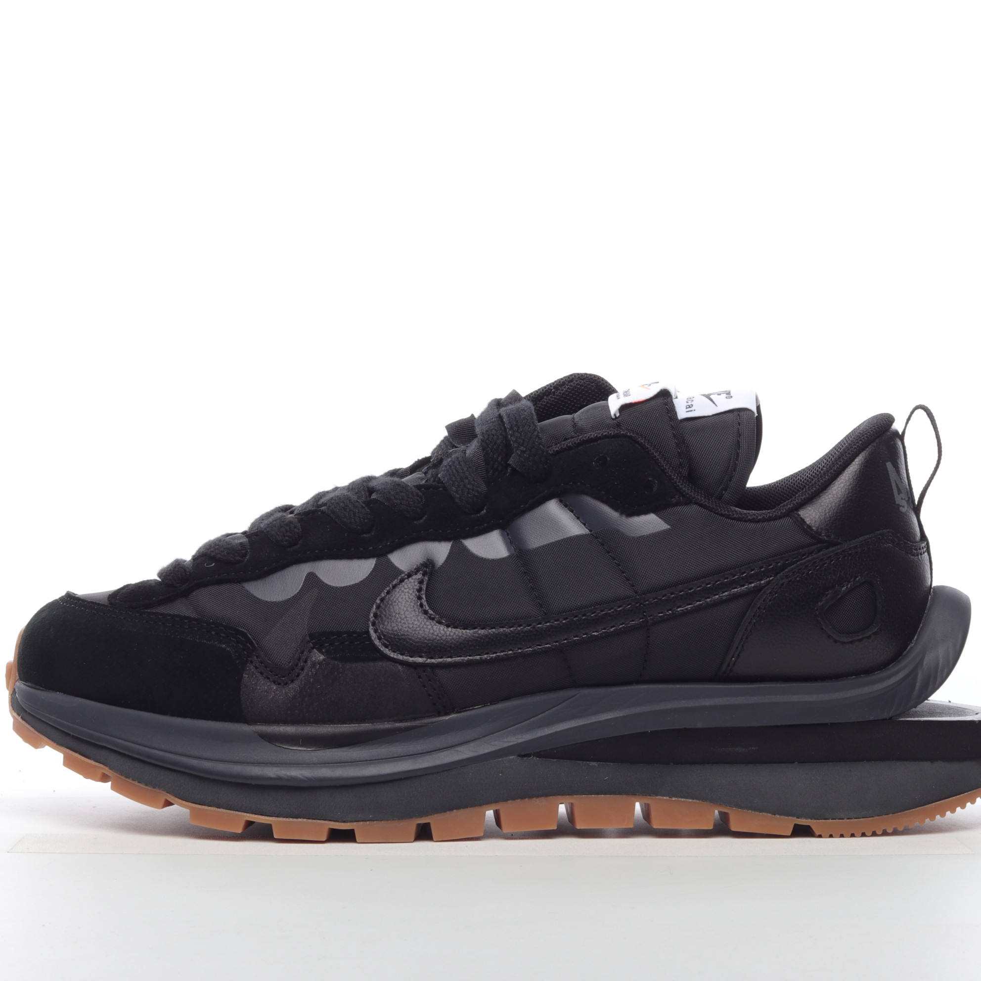 Sacai x Nike VaporWaffle Black and Gum   DD1875-001