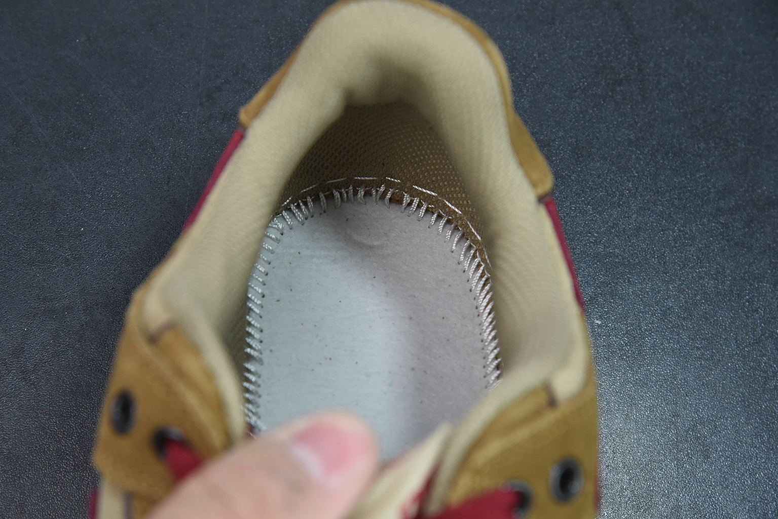 A Bathing Ape Sk8 Sta Wheat Red 1G801009I