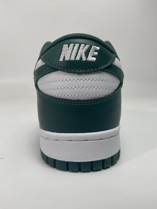M Batch Nike SB Dunk Low Retro“Varsity Green”   DD1391-101