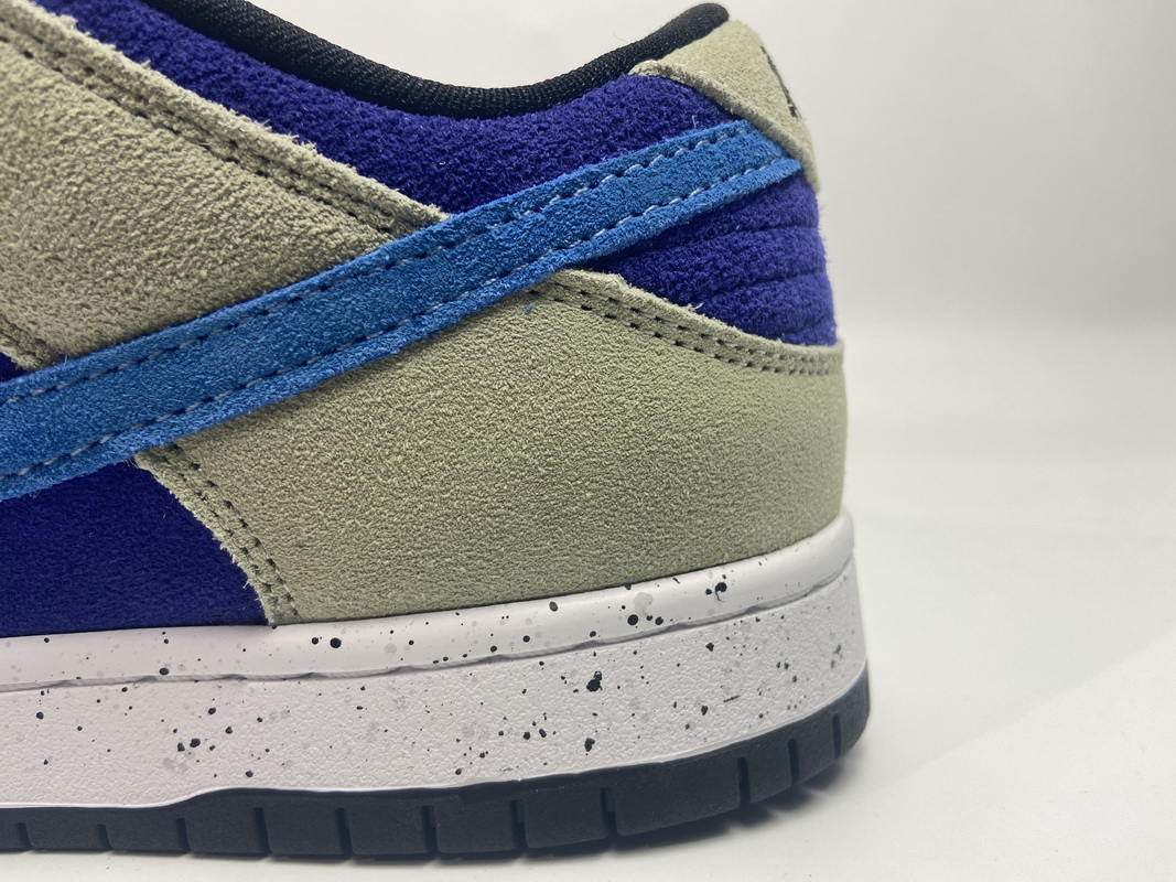 Nike SB Dunk Low Pro Celadon   BQ6817-301